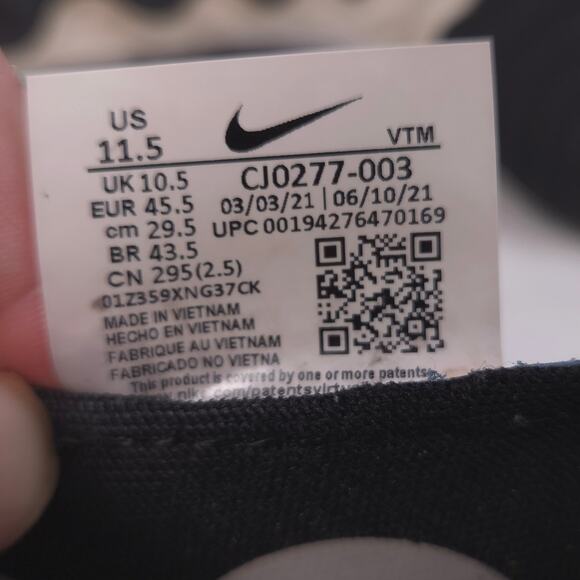 Nike React Phantom Run Flyknit 2 Athletic Shoe Mens Size 11.5 CJ0277-003 Gray - Picture 10 of 10